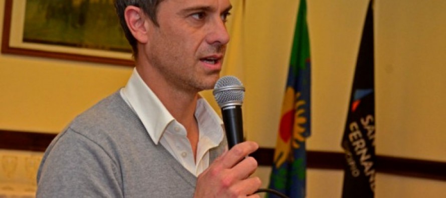 Santiago Aparicio: “Como no pueden competir en las elecciones buscan poner palos en las ruedas”