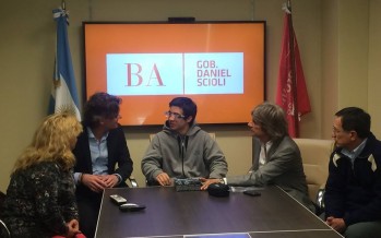 Gastón D´Aquino y Nicolás Scioli entregaron lentes especiales a una familia de San Fernando