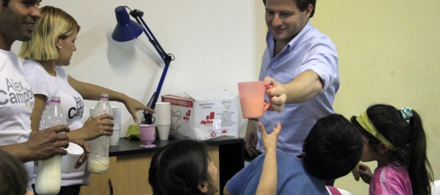 Alex Campbell: “Más de 500 vecinos participan en los tres espacios culturales que tenemos”