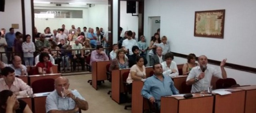 Sesión caliente en el Concejo Deliberante
