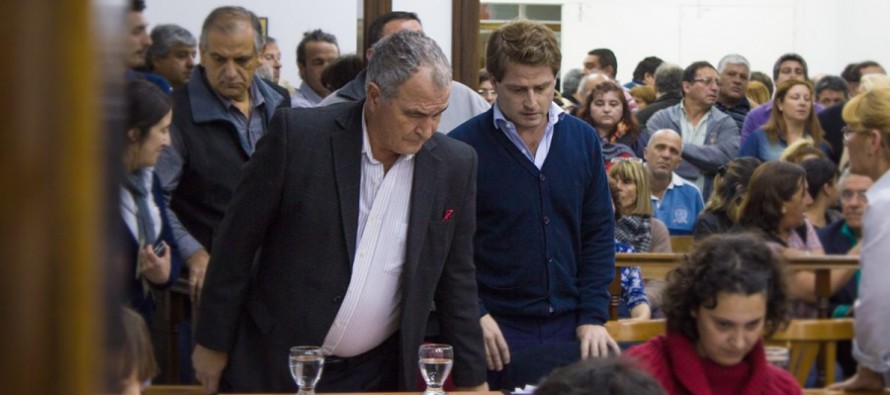 Alex Campbell: “Es un nuevo golpe al bolsillo”