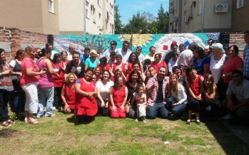 El Taller Protegido descubrió un mural en su festejo del “Día de la Familia”