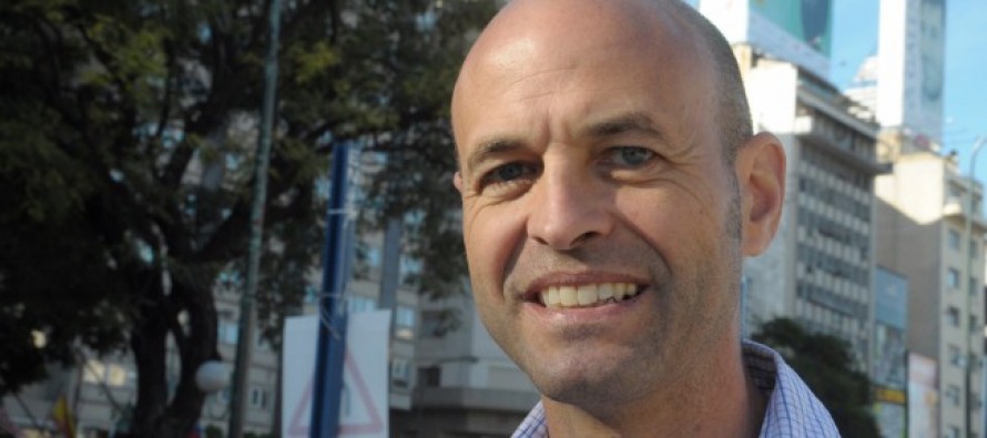 Guillermo Dietrich junto a Alex Campbell en Virreyes