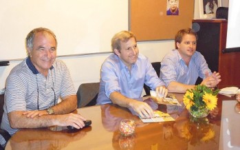 Rogelio Frigerio y Alex Campbell disertaron para empresarios locales