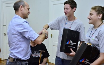 Santiago Aparicio recibió a los jóvenes finalistas del Parlamento Juvenil del Mercosur