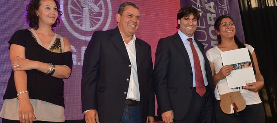 Diego Bossio otorgó 327 nuevas jubilaciones por moratoria