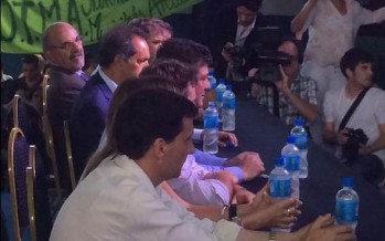 Scioli promulgó la Ley de Paritarias Municipales