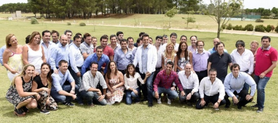 Massa reunió a los “sub 45″ del Frente Renovador y San Fernando brilló por su ausencia