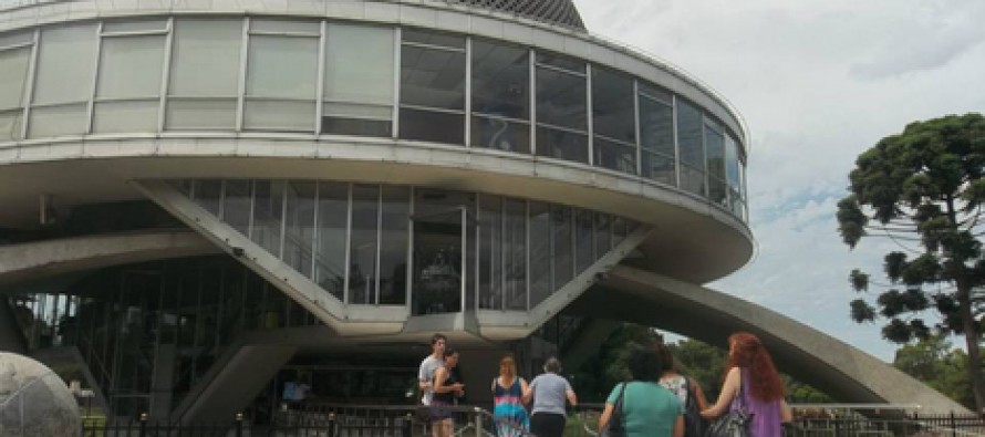 Los chicos del “Centro Municipal de Día” visitaron el Planetario
