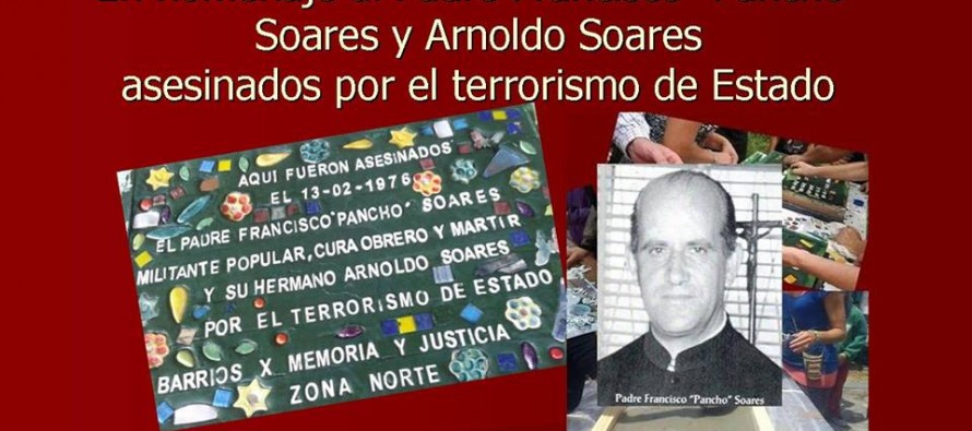 Colocación de baldosa en memoria del padre “Pancho” Soares