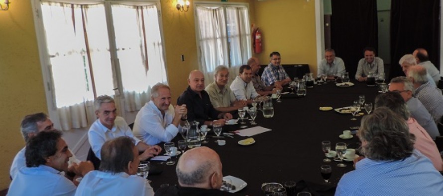 Andreotti participó del encuentro de los intendentes del Frente Renovador en Escobar