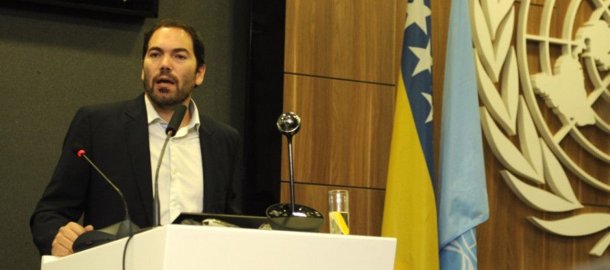 Molle compartió la experiencia del desarme argentino en Bosnia