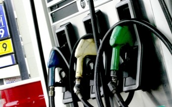 Un fallo judicial declaró inconstitucional la tasa a la nafta y tambalea su implementación