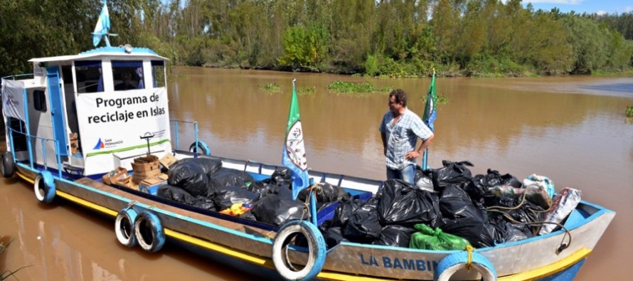 Un cargamento de materiales reciclables salió desde el Río Carabelas