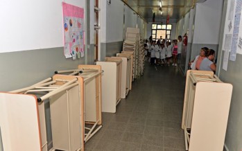 El municipio entregó mobiliario a tres escuelas de jornada extendida