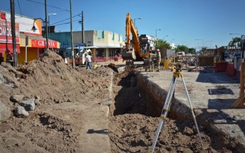 El Municipio prolonga el desagüe principal en la zona del Canal