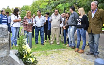 Acto del municipio por el Día Nacional de la Memoria en Plaza Canal