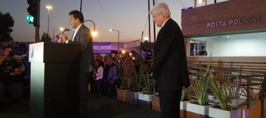 Se inauguró la séptima posta policial y se presentaron nuevos vehículos