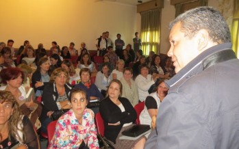 El Ministerio de Educación de la Nación entregó subsidios y útiles a escuelas