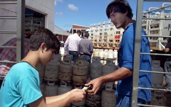 Comenzó a funcionar el programa para hogares de bajos recursos  y sin acceso a conexiones de gas de red