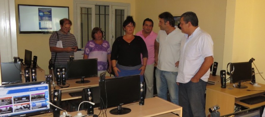 Se inauguró un espacio que incluye capacitación en informática, microcine y sala de juegos