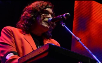 Tributo a Charly García en Tigre