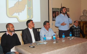 Carlos Castagneto visitó San Fernando para encabezar un acto del Frente para la Victoria