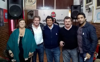 Campbell celebró el 25 de Mayo junto a dirigentes radicales