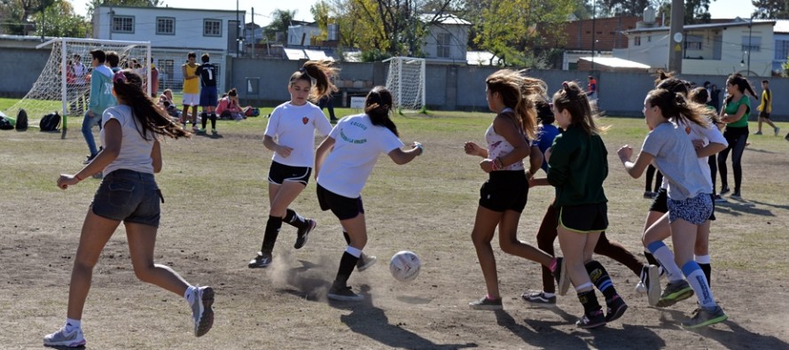 Se realizó el primer Encuentro Intercolegial deportivo