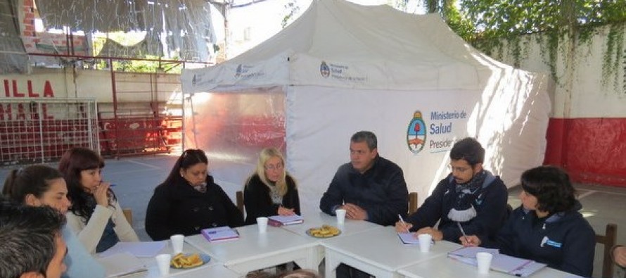 Operativo de salud en el Barrio Villa Hall