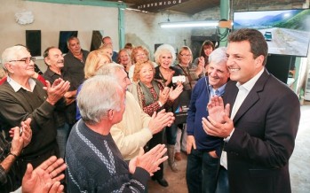 Massa y Andreotti visitaron el Centro de Jubilados «El Ombú»