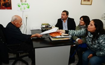 Plazoleta en homenaje a la obra del Padre Jorge Castelli