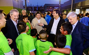 Luis Andreotti inauguró el Polideportivo N° 6 junto a Sergio Massa y Felipe Solá