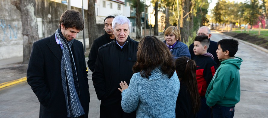 Nuevo Boulevard “Los Pinos” y apertura de la calle Guido Spano