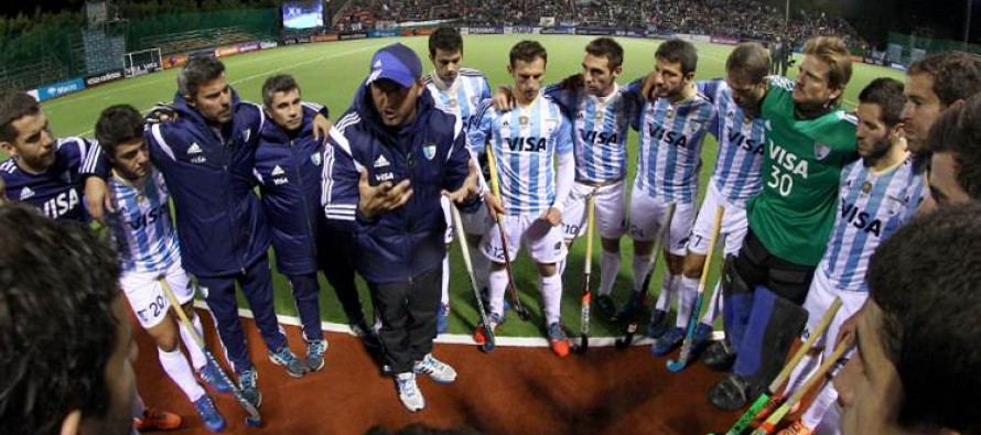 Los dirigidos por el Chapa Retegui jugarán cuatro amistosos contra Holanda