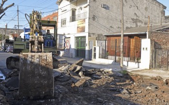 Trabajos de repavimentación en la calle Crisol