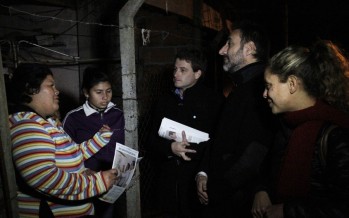 Alex Campbell recorrió el barrio San Martín junto a Cali Villalonga