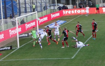 Un empate sin goles ni sobresaltos en Victoria