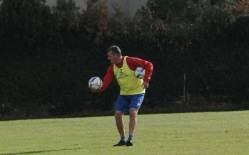 Gustavo Alfaro sobre el partido con River: «Me hubiese gustado que se jugara más adelante»