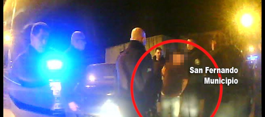 Luego de una persecución y tiroteo, detienen a dos hombres por robo de vehículo