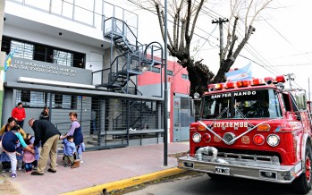Simulacro de evacuación de incendio en el nuevo Jardín Maternal
