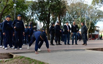 Los agentes en formación de la Policía Local comenzaron a entrenarse en las plazas