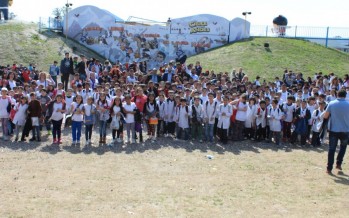 Chicos de 9 instituciones educativas recorrieron Tecnópolis junto a Matías Molle