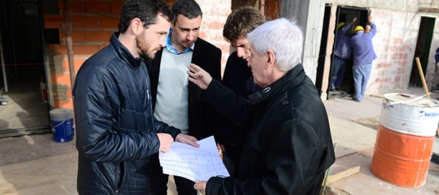 Andreotti supervisó el avance de la obra del Centro de Salud N° 27