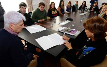 Convenio para que estudiantes de educación realicen prácticas en las UDI