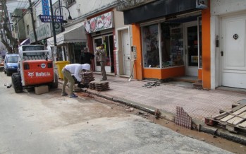 Puesta en valor de las veredas de la calle 9 de julio