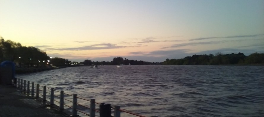 Continúa el aviso por crecida del Río de la Plata