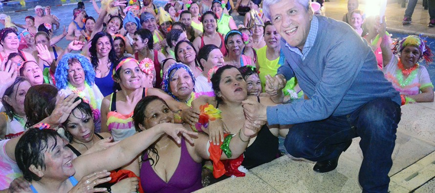 Gala de Aquagym en el Polideportivo 2