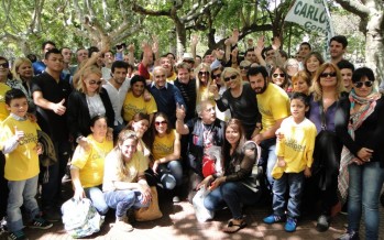 Alex Campbell cerró su campaña con una caminata por el centro comercial de San Fernando