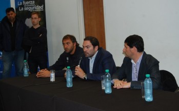El Frente para la Victoria entregó equipamiento deportivo a instituciones intermedias